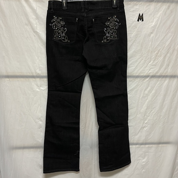 Jeans - Picture 3 of 4